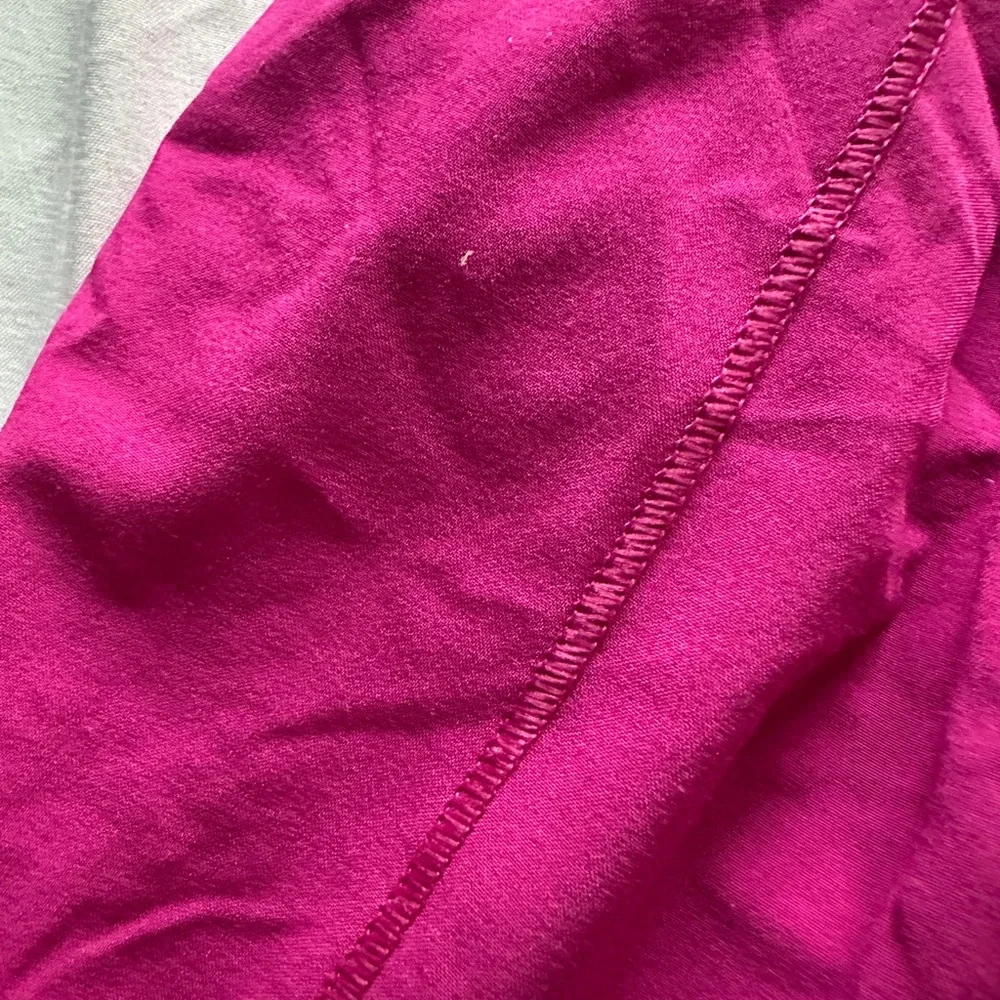 Lululemon Ripened Raspberry Hotty Hot - Picture 4 of 6